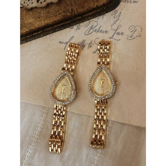 Vintage Gold Teardrop Ladies Quartz Watch w/ Faux Diamond Accent Bezel